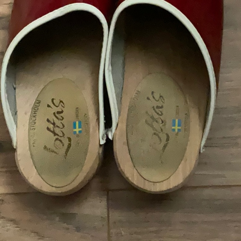 Red Clogs - Picture 2 of 2